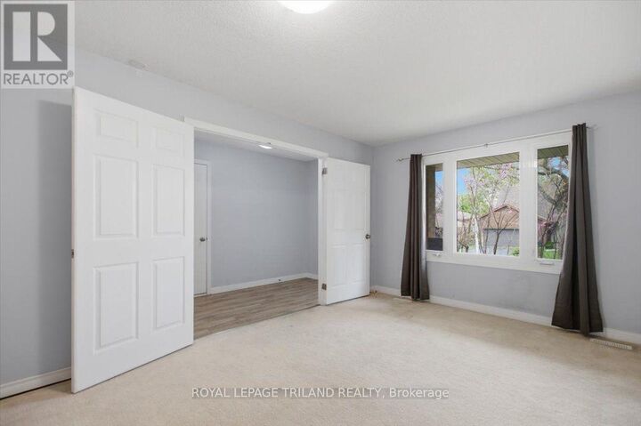 Property Photo: 4 Chepstow Gate 5 ON N6G 3S7