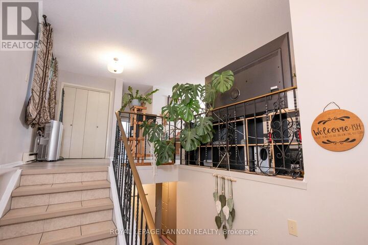 Property Photo: 80 Peter Street ON P7A 5H3