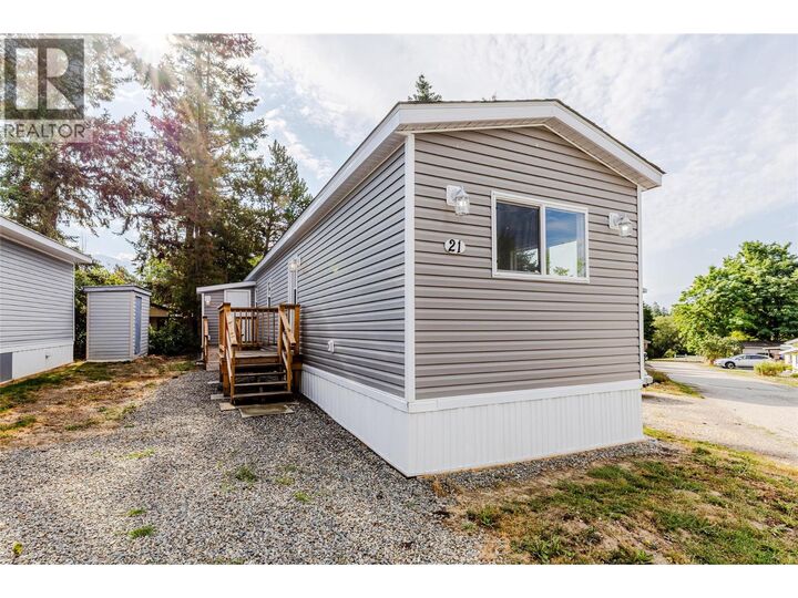 1421 Erickson Road 21 — photo 1