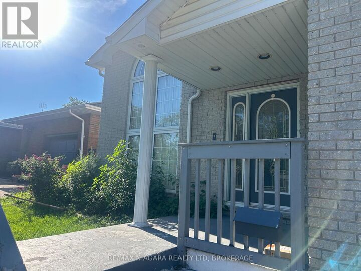 Property Photo:  11 Ursula Avenue  ON L2T 1S9 