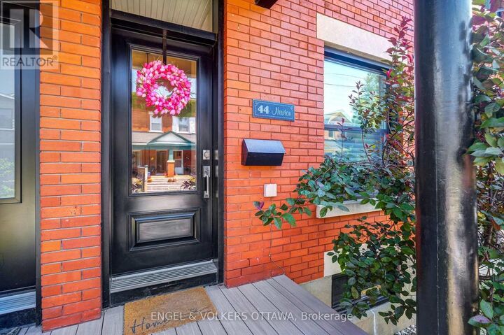 Property Photo: 44 Newton Street ON K1S 2S7