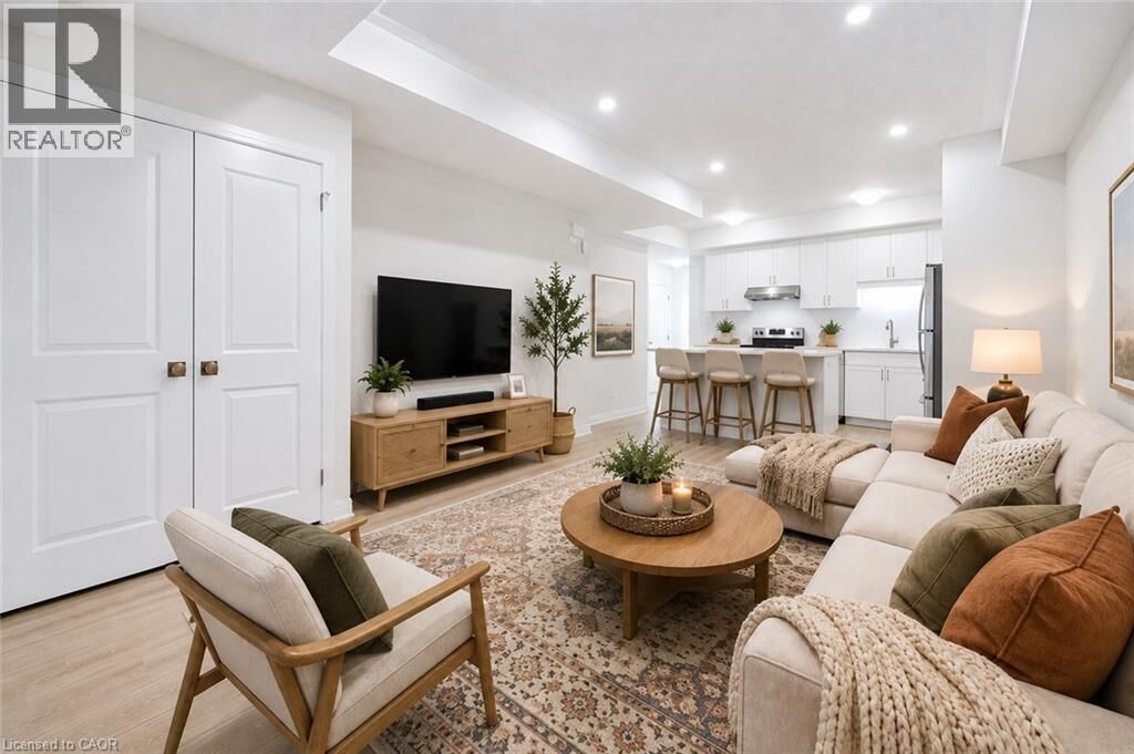 Property Photo:  71 Reverie Way  ON N2E 0K5 