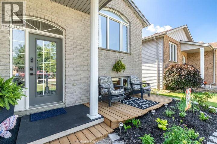 Property Photo:  267 Greenfield Lane  ON N7L 5N3 