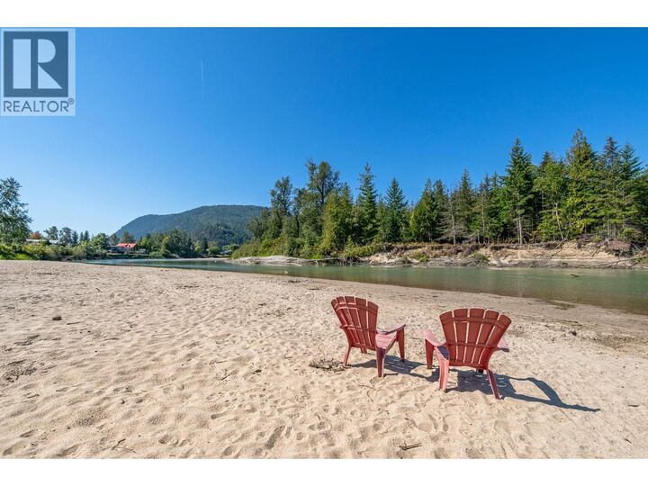 1383 Silver Sands Road 30 — photo 1
