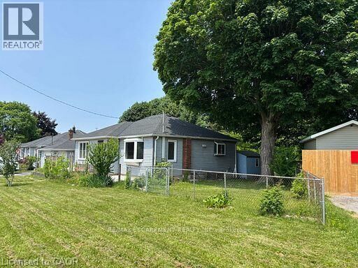 Property Photo: 5648 Royal Manor Drive ON L2G 1E8