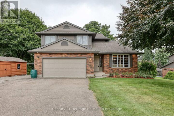 Property Photo: 81 Glenn Avenue North ON N4S 7V6