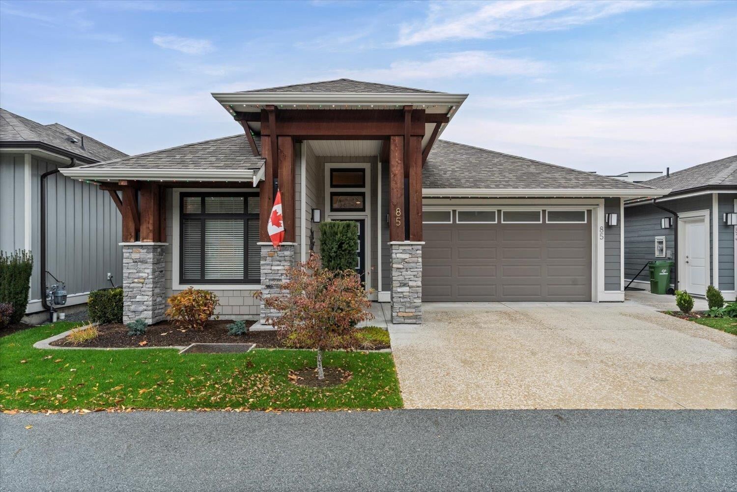 Property Photo: 46110 Thomas Road 85 BC V2R 2R4