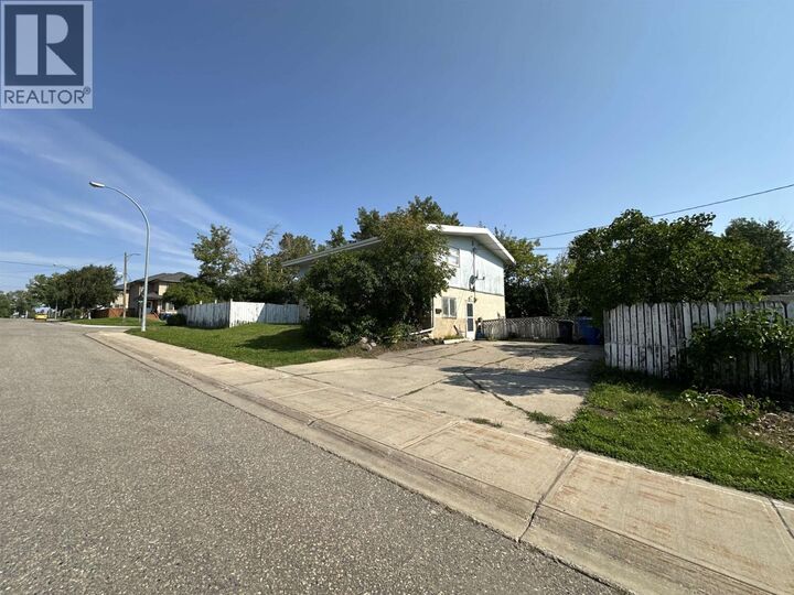 Property Photo: 9319 98A Avenue BC V1J 1R2