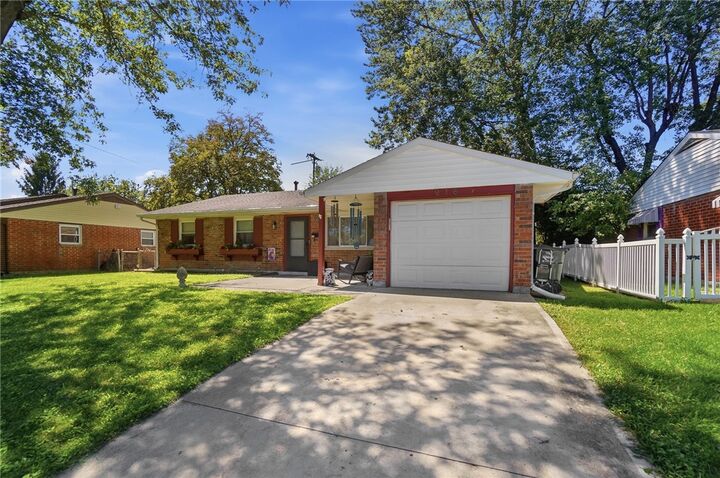 Property Photo:  916 Falmouth Avenue  OH 45356 