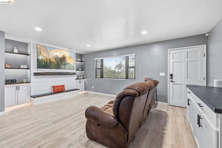 Property Photo:  18955 North Dr  CA 95327 