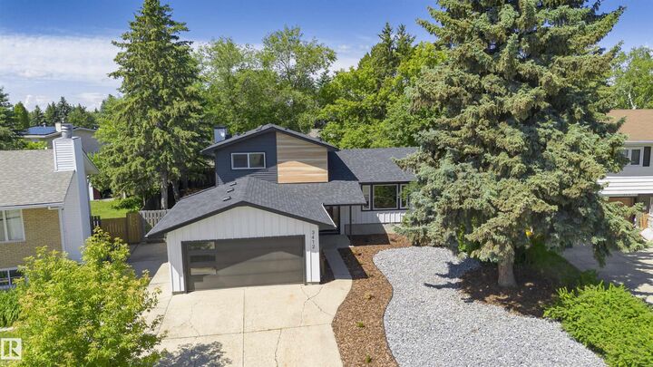 Property Photo: 3412 108 Street NW AB T6J 2V4