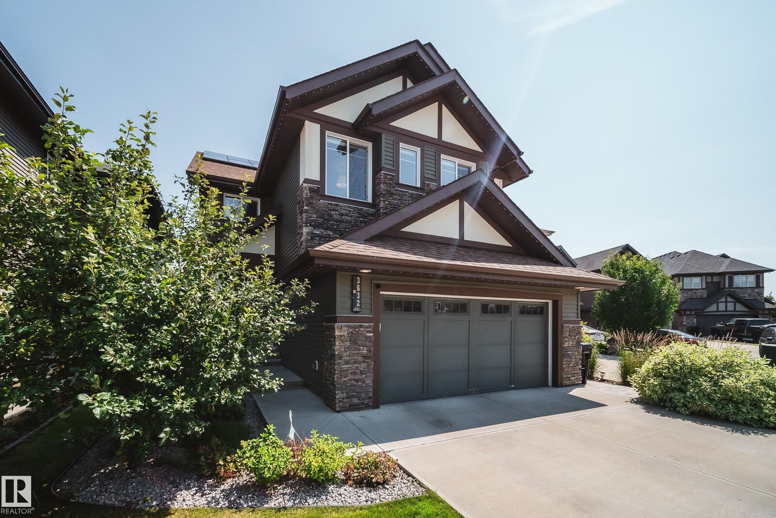 Property Photo: 3632 Keswick Boulevard SW AB T6W 3S5