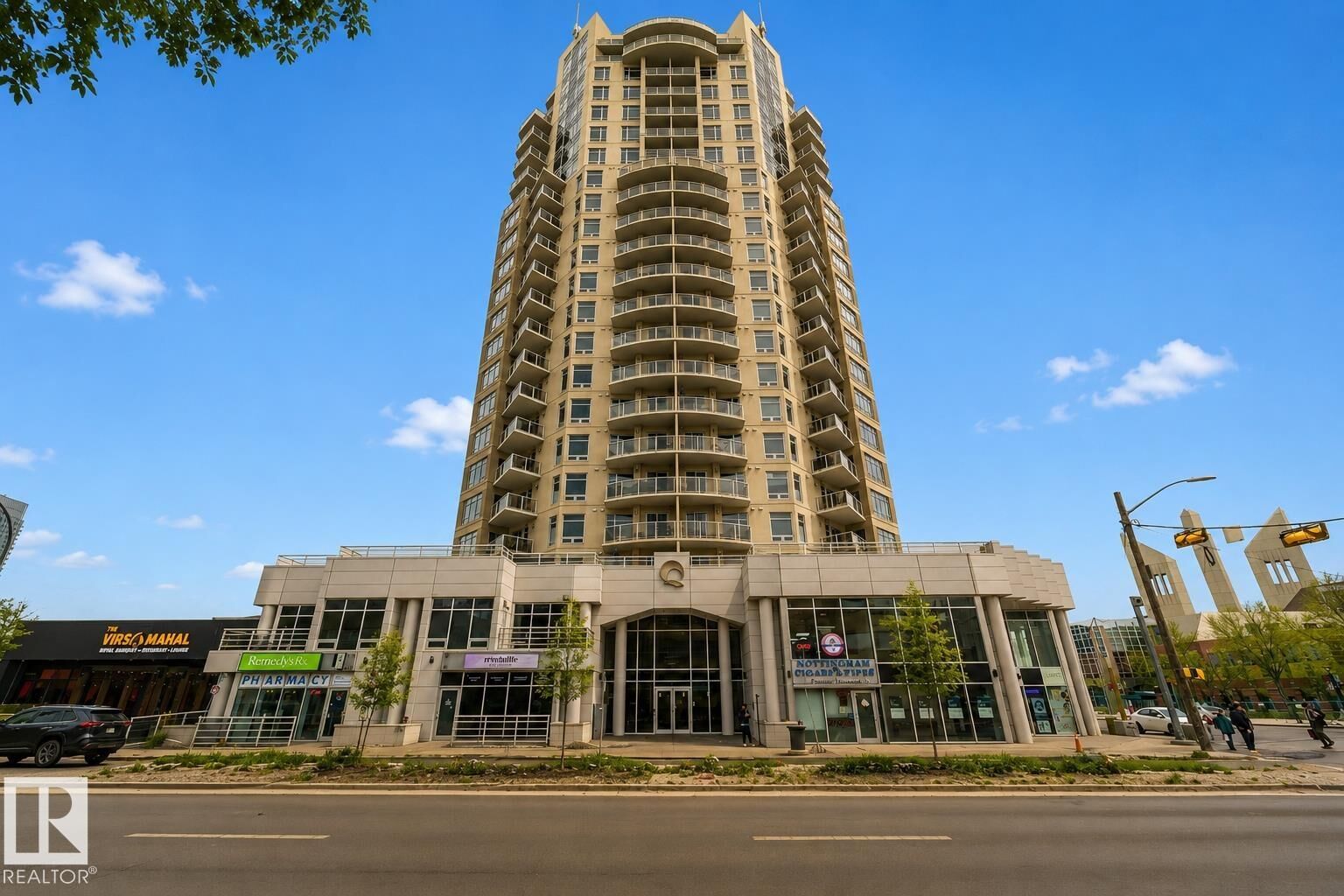 Property Photo:  10388 105 Street NW 1704  AB T5J 0C2 