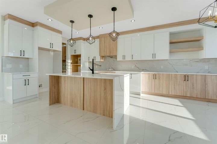 Property Photo: 4012 40 Street 4012 AB T4X 3B6