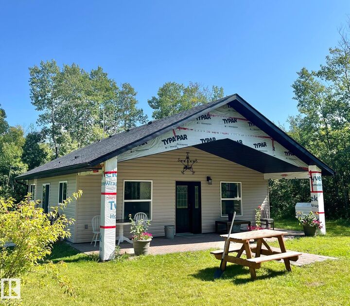Property Photo:  #320 60018 Hwy 657  AB T9N 2J2 