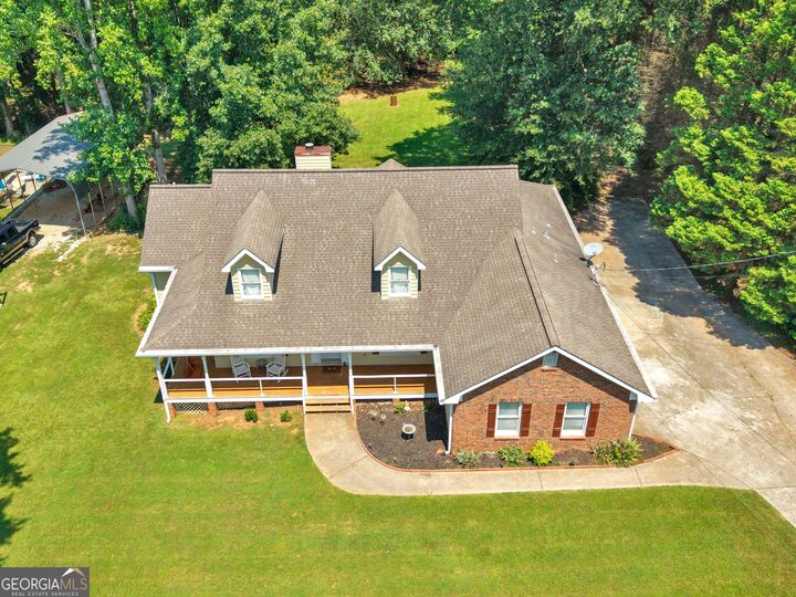 Property Photo: 118 Bradford Place GA 30281