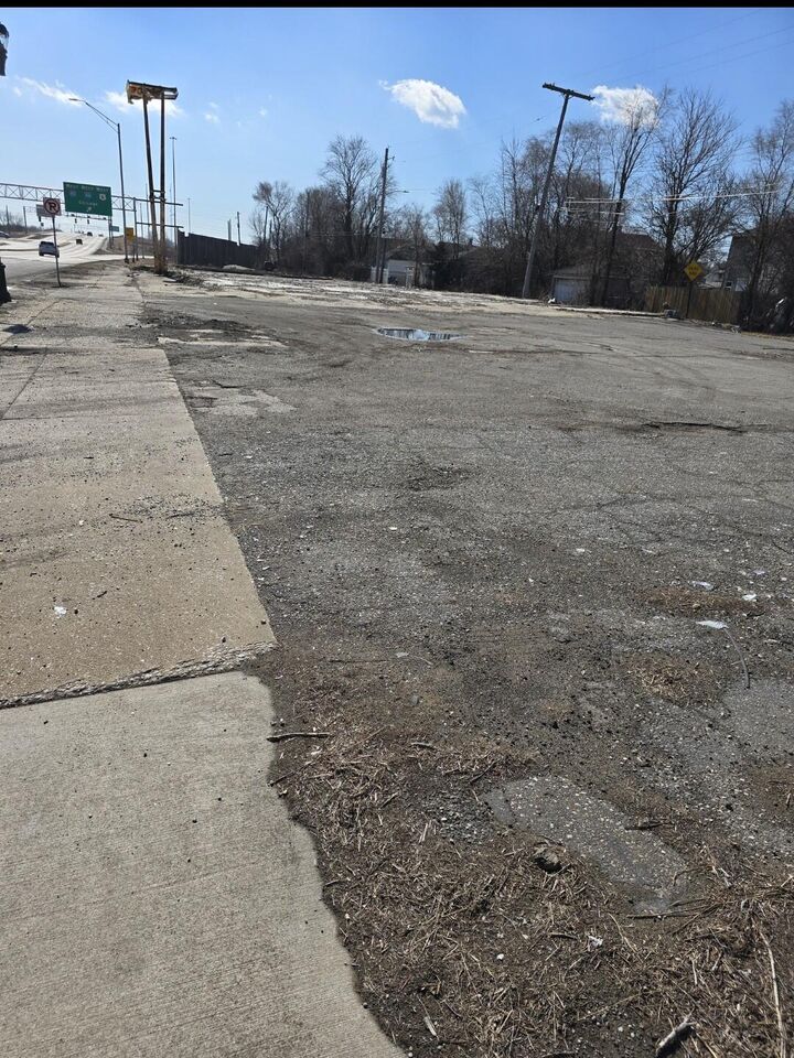 Property Photo: 2600 Broadway Street IN 46407