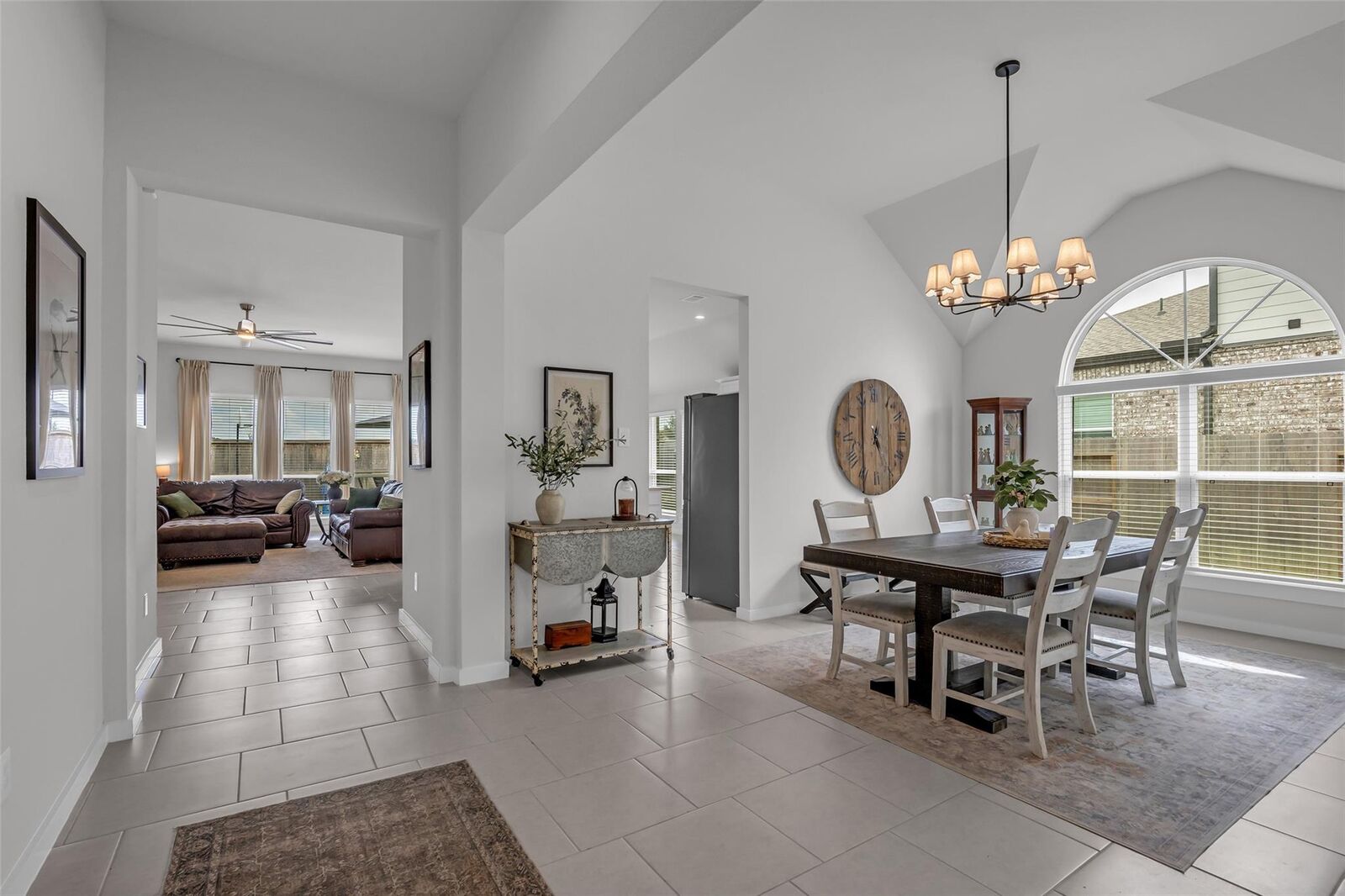 Property Photo: 176 Dina Lane TX 77356