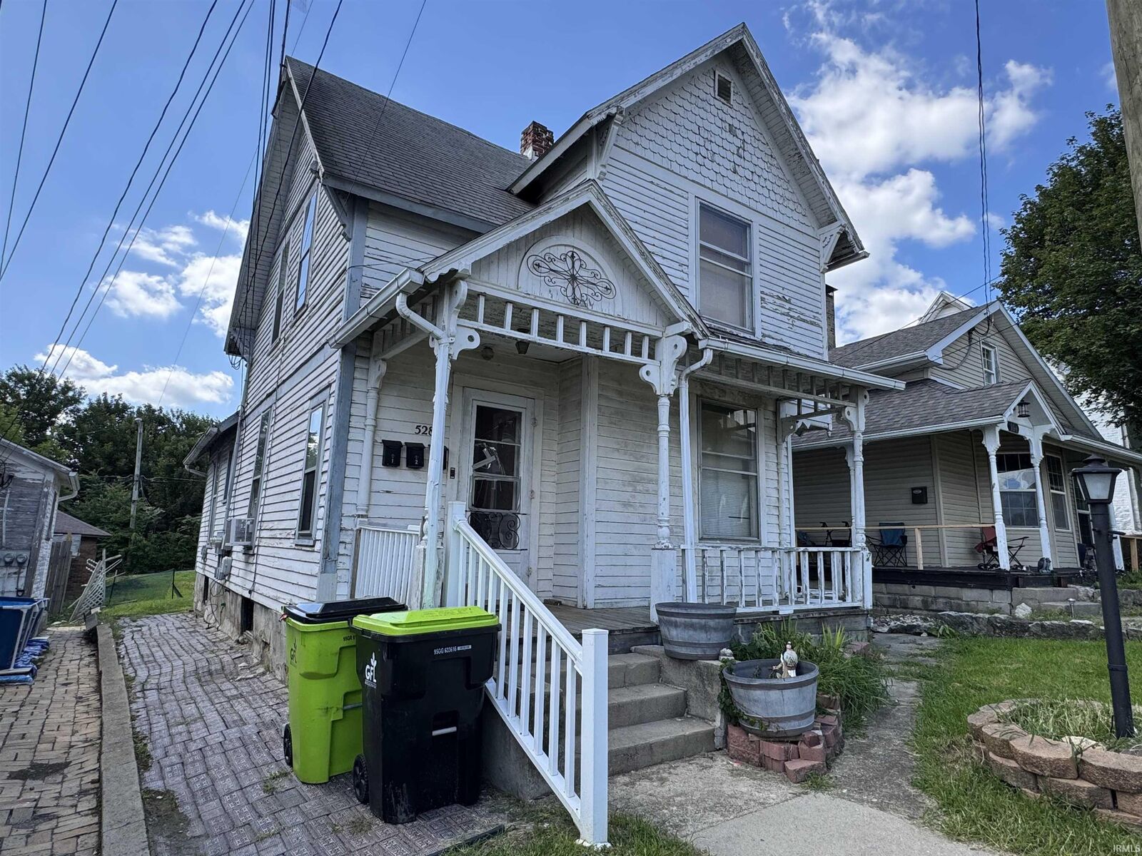 Property Photo:  528 Poplar Street  IN 46750 
