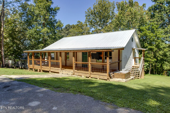 Property Photo:  105 Shady Lane  TN 37854 