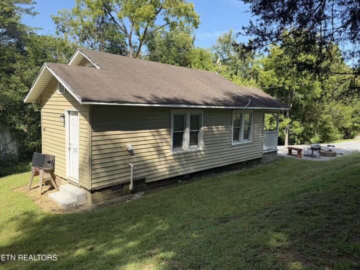 Property Photo: 1365 Allensville Rd TN 37876