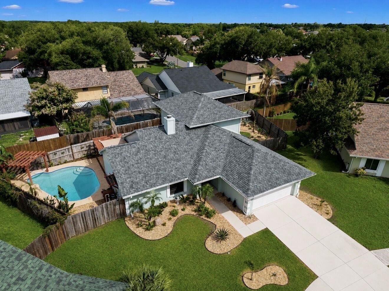 Property Photo:  1921 Stanfield Drive  FL 33511 