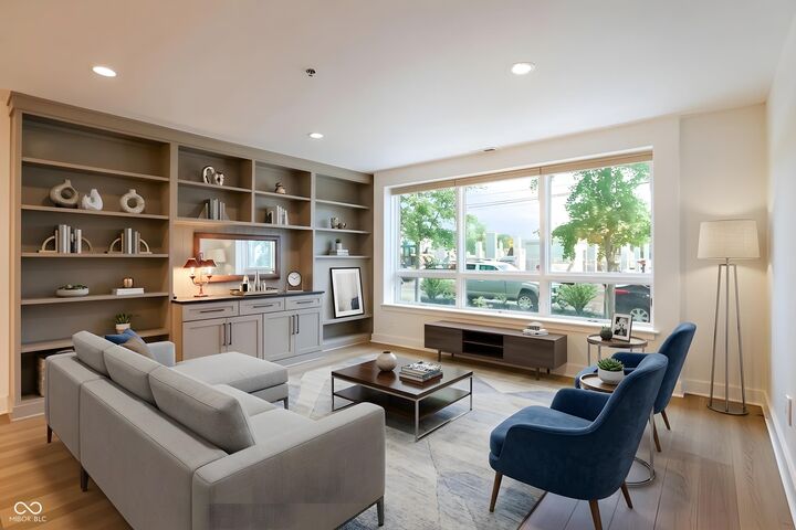 Property Photo: 1030 Jackson Street IN 47201