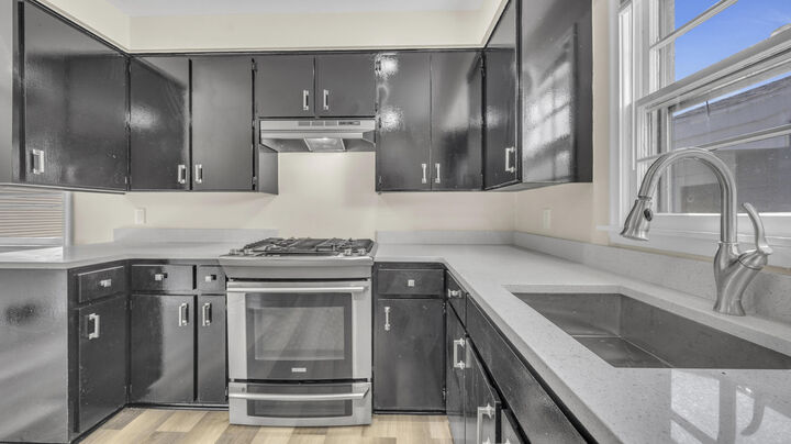 Property Photo: 1209 N 28th St WI 53081