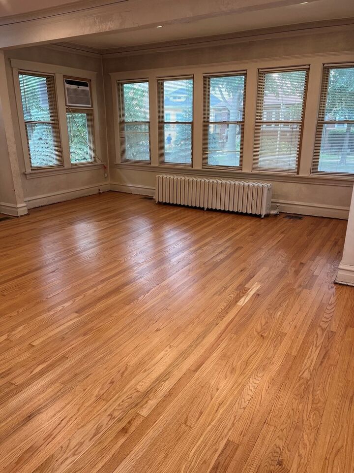 Property Photo:  6520 N Fairfield Avenue  IL 60645 
