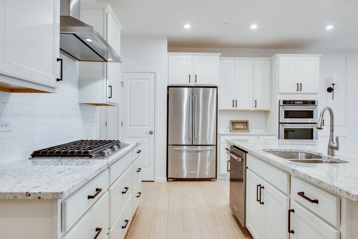 Property Photo:  1205 Josiah Road  IL 60563 
