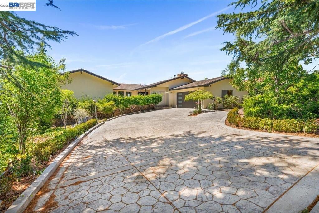 Property Photo:  46935 Aloe Ct  CA 94539 