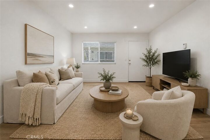Property Photo: 1140 Molino CA 90804