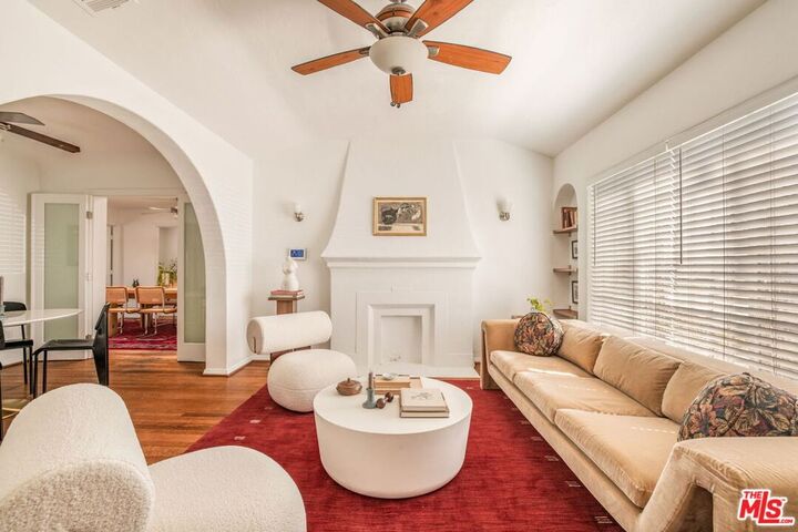 Property Photo:  121 N Avenue 59  CA 90042 