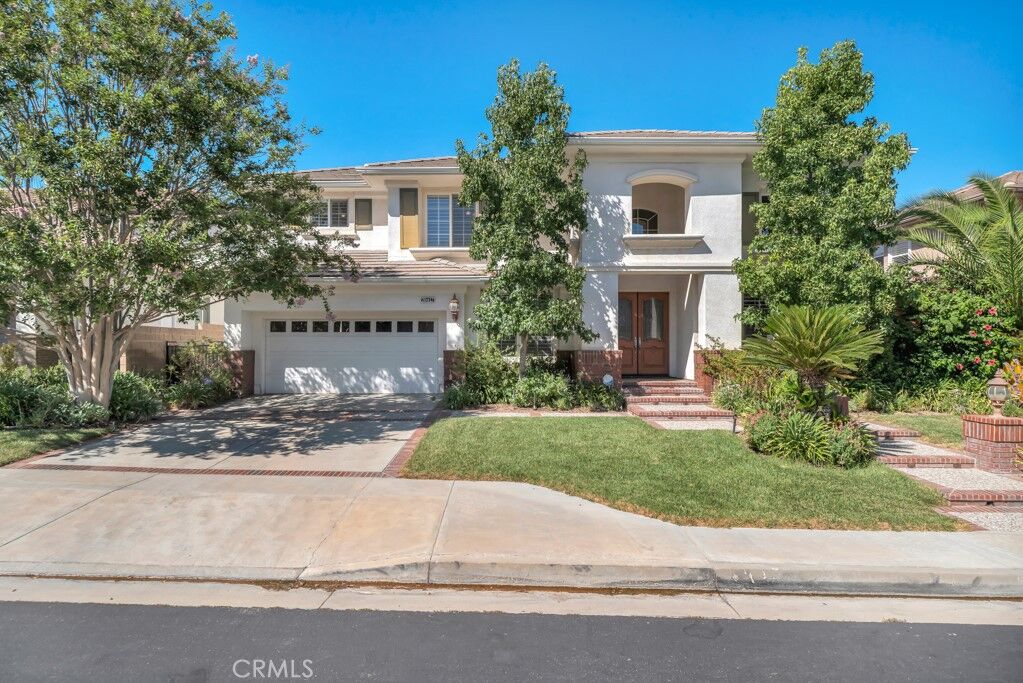 Property Photo:  20417 Via Cellini  CA 91326 