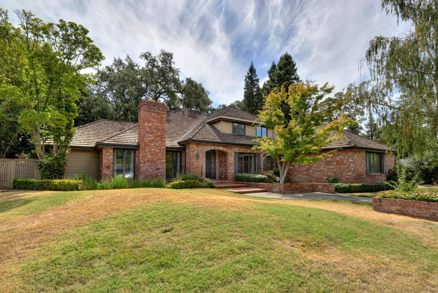Property Photo:  1646 Del Dayo Drive  CA 95608 