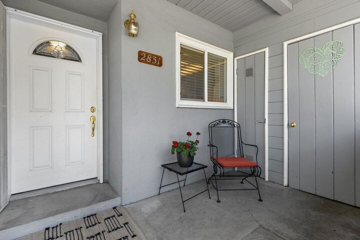 Property Photo: 2831 Santa Paula Court CA 95821