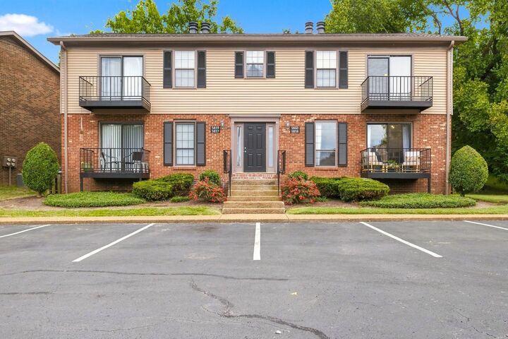 Property Photo:  5858 Brentwood Trce  TN 37027 