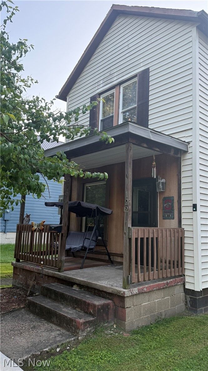 Property Photo:  122 Franklin Street  OH 45750 