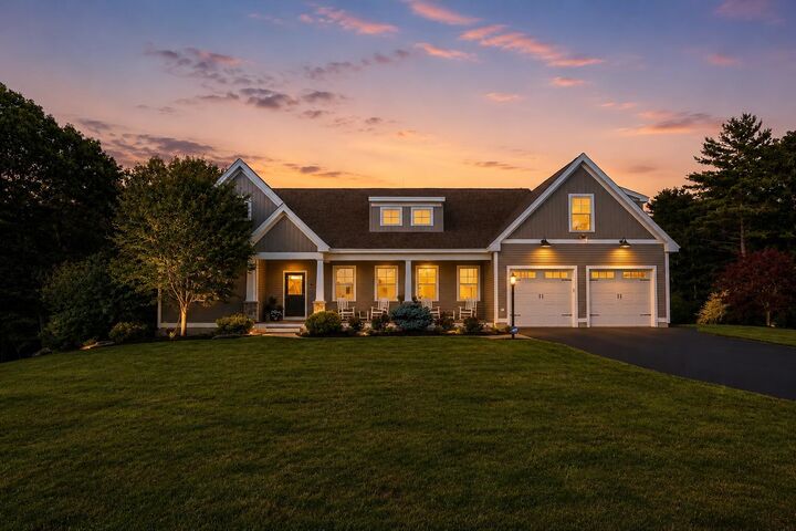Property Photo: 18 Sunrise Circle NH 03032
