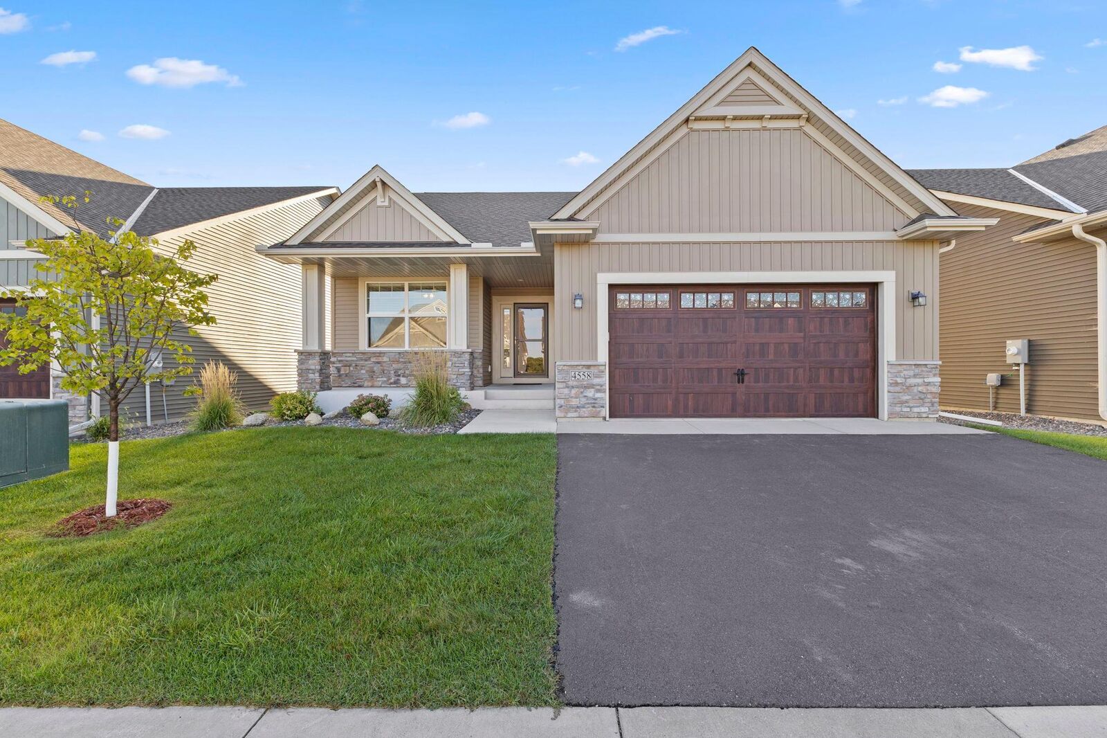 Property Photo: 4558 Landmark Drive NE MN 55376