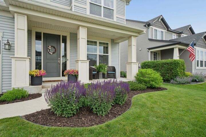 Property Photo:  1416 Copper Hills Drive  MN 55315 
