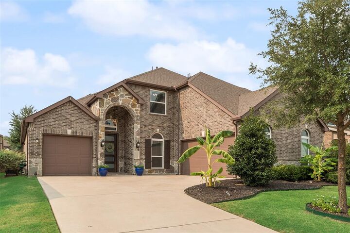 Property Photo:  7624 Echo Hill Lane  TX 76208 