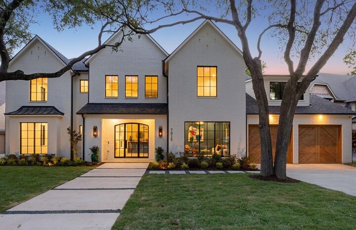 Property Photo:  7015 Lyre Lane  TX 75214 