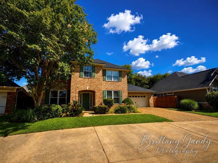 Property Photo:  139 Hallette Drive  LA 71115 