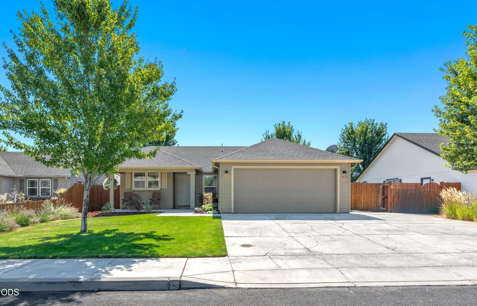Property Photo:  3172 SW Deschutes Avenue  OR 97756 