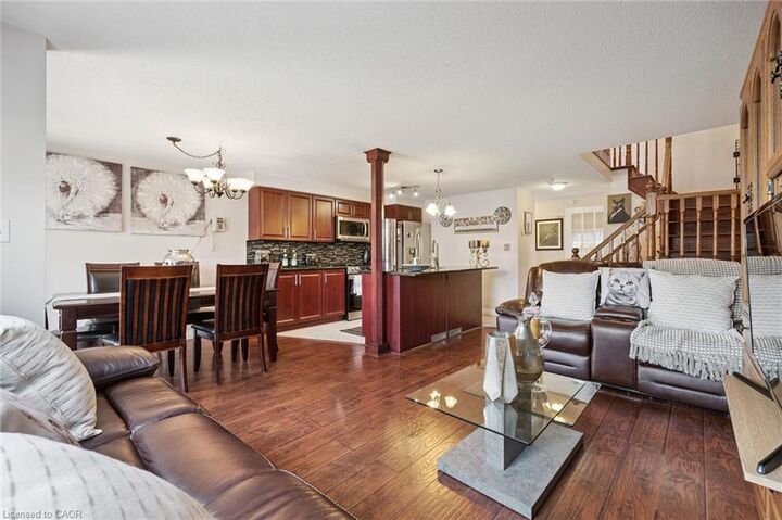 86 Bridlewreath Street — photo 1