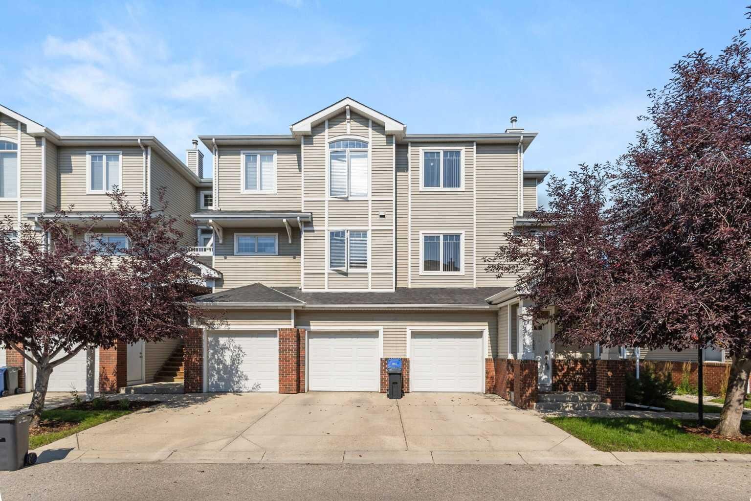 Property Photo: 8000 Wentworth Drive SW 805 AB T3H 5K9