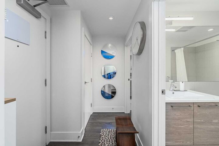 Property Photo: 38 9 Street NE 415 AB T2E 7X9