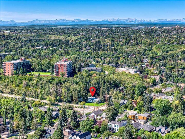 Property Photo: 3205 4 Street SW AB T2S 1Y1
