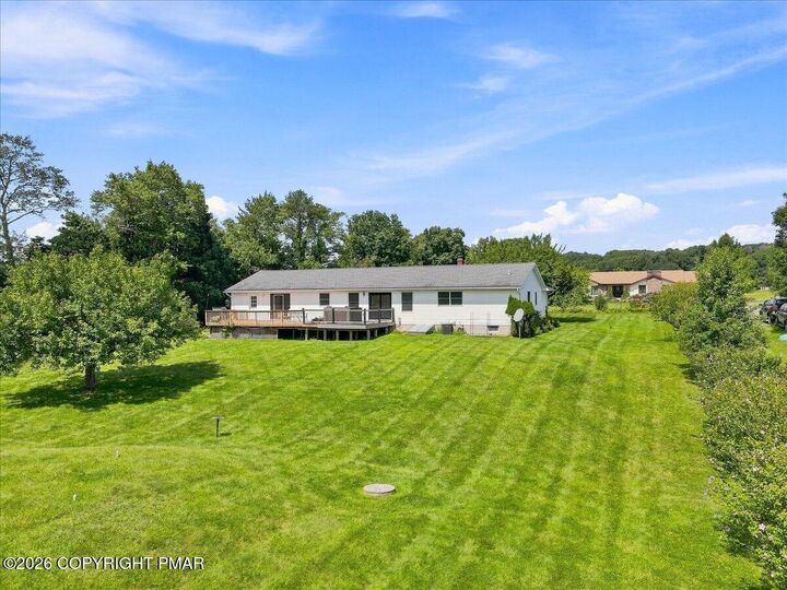 Property Photo:  114 Amy Lane  PA 18322 